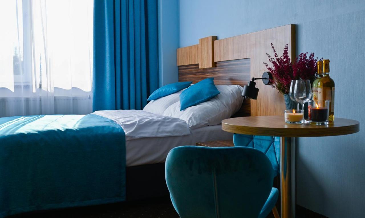 Aparthotel Legnica - Apartamenty Z Aneksem Kuchennym Экстерьер фото